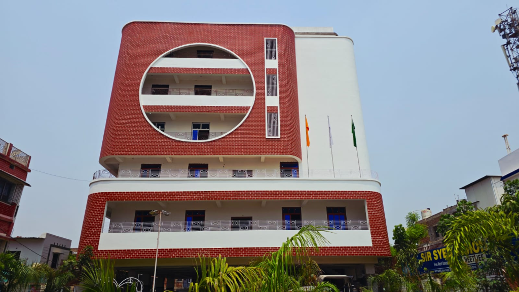 sir syed visio 50 building 2 closeup